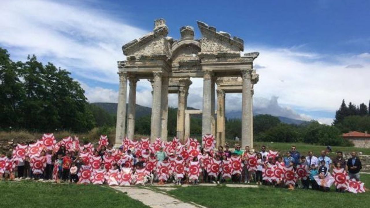 Aydın'da jandarma, çevre günü etkinliğinde bilgilendirdi
