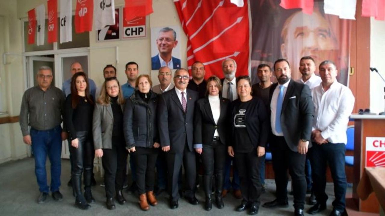 Söke CHP’nin yeni yönetimi görev dağılımını yaptı