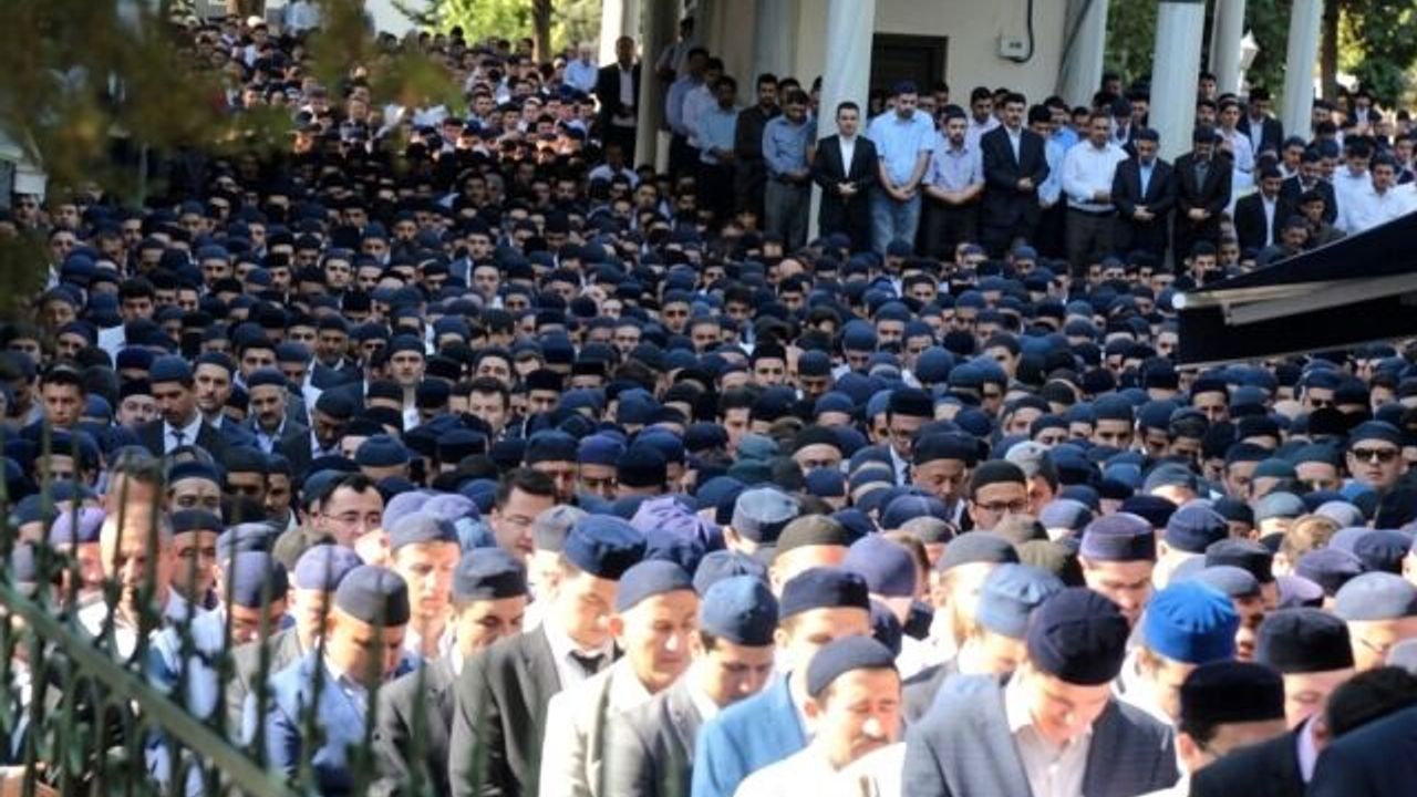 Süleymancılara operasyon! Ünlü markalar listede...