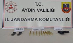 Aydın'da bir evde ruhsatsız silah ele geçirildi