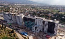 Aydın Şehir Hastanesi’nin açılışı yine ertelendi