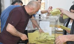 İzmir'de 3 milyon 459 bin 970 seçmen oy kullanacak