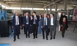 Demokrat Parti Genel Başkanı Gültekin Uysal Sentez Cam Fabrikasının Açılışını Gerçekleştirdi