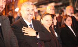 CHP’li Osman Gökmen Kurtuluş Mahallesi’ni salladı