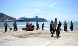 Kuşadası plajları Kuşadası Belediyesi ekiplerince yaz sezonuna hazırlanıyor