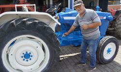 Aydın’da 1972 model traktörüne gözü gibi bakıyor