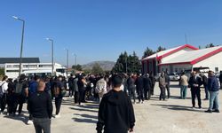 Denizli-Aydın yolundaki kazada genç kız yaşamını yitirdi