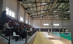 Aydın Koçarlı Spor Salonu resmen hizmete açıldı