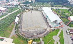 Aydın’daki stadyumda yenileme çalışmaları devam ediyor