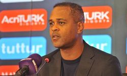 Patrick Kluivert'ten yeni adresi belli oldu