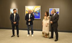 Ressam Zeynep Keklik’in ‘Düşsel Yolculuklar’ı Ada Modern’de