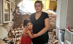 Evleri başlarına yıkıldı