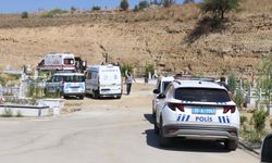 Mezarlıkta yaşayan adam, mezarcılar tarafından ölü bulundu
