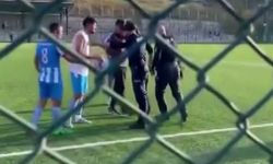 Sahayı ringe çevirdiler, polis biber gazıyla ayırdı