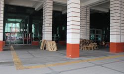 Aydın’a yıllarca hizmet veren bina şimdi sessizliğe büründü