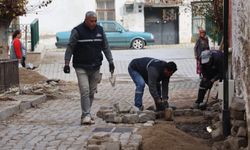 Koçarlı'da tarihi kule sokağında çalışmalar başladı