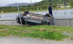 Aydın’da otomobil ters döndü