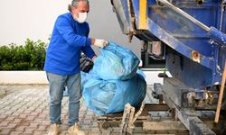 Kuşadası’nda Ege Mahallesi’nden ilk geri dönüştürülebilir atıklar toplandı