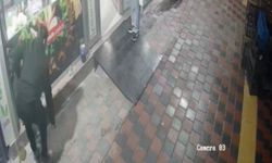 Dükkanın önündeki sigara paketini çaldı