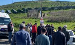 Hatalı sollama yapan otomobil kamyona çarptı