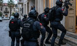 32 ilde FETÖ operasyonu: Aydın da listede, 64 gözaltı