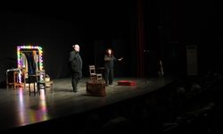 Başkan Çerçioğlu her yaştan vatandaşı Dünya Tiyatro Haftası etkinlikleri ile buluşturdu