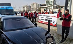 CHP’li Başkan 8 aydır maaş vermediği işçilerle bayramlaşmaya gitti, apar topar terk etti