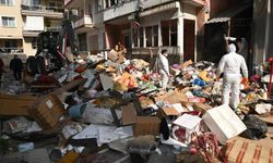 Çöp evden 12 kamyon atık çıkarıldı