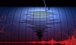 Ege 5.1 büyüklüğünde deprem ile sallandı