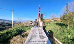 35 haneli köyde şehitler anıtı yapıldı