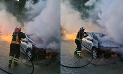 Otomobil alev aldı