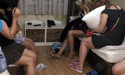 2 kadın 1 erkek evde basıldı, kadınlar yabancı uyruklu