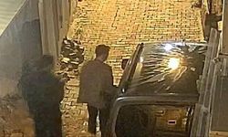 Araçlara dadanan hırsızlar 35 kamera incelenerek yakalandı