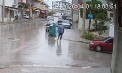 Cep telefonu bataryası elinde alev aldı