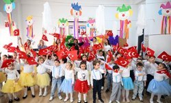 Aydın Büyükşehir Belediyesi’nin Çocuk Gelişim Merkezleri’nde ‘23 Nisan Ulusal Egemenlik ve Çocuk Bayramı’ etkinlikleri düzenlendi