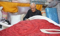 İğne iplikle geleceğe tutunmaya çalışıyor