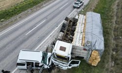 Kamyon ve tanker kazaya karıştı