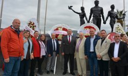 Kuşadası Ticaret Odası yönetimi 23 Nisan coşkusuna ortak oldu