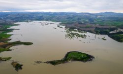 Mevsim normallerinin üzerindeki yağışlar balıkçılara umut oldu