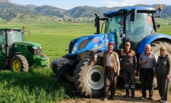 Traktör pazarı geriledi, çiftçi beklemeye geçti