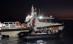 Aydın’da lastik botta 15 kişi yakalandı