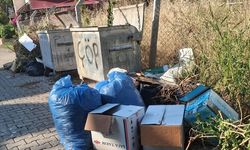 Kuşadası çöp içinde, ilçe belediyesi nerede?