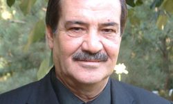 Kuşadası eski Belediye Başkanı Engin Berberoğlu hayatını kaybetti