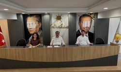 AK Parti Aydın’da zirve.. İl Başkanı Mehmet Erdem başkanlığında yönetim toplandı