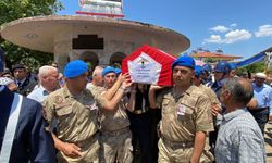 Aydın’da 32 yaşındaki uzman çavuşa gözyaşlarıyla veda