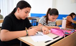 Başkan Çerçioğlu’nun çalışmalarıyla minik eller sanatla buluşuyor