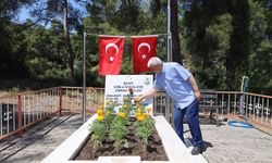 Şehidimiz Aydın’daki kabrinde dualarla anıldı
