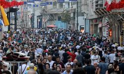 Türkiye'de yaşlanıyor.. Genç nüfus oranı geriledi