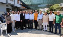 AK Parti Aydın Milletvekili Mustafa Savaş genç çiftin mutluluğuna ortak oldu