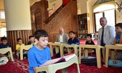 Aydın Valisi Osman Varol yaz Kur'an kursundaki öğrencilerle buluştu